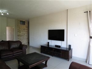 2 Bed Apartment in Bramley Park