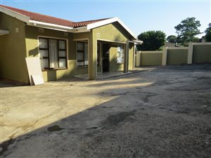 3 Bed House in Ntuzuma