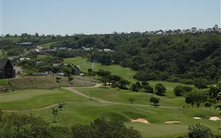 1100 m² Land available in Cotswold Downs Estate