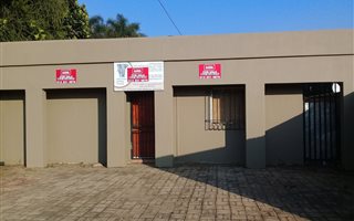2 Bedroom House in Bellevue