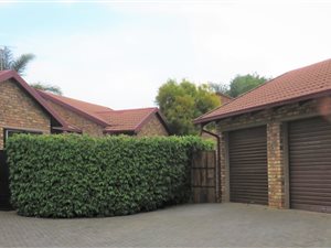 2 Bed Townhouse in Highveld