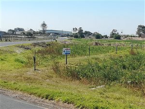 9.3 ha Farm in Mitchells Plain