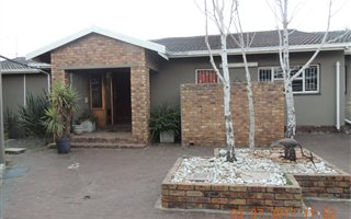 6 Bedroom House in Secunda