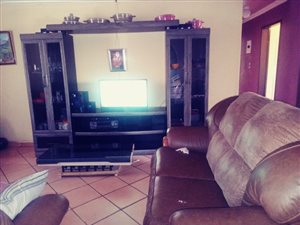 3 Bed House in Katlehong