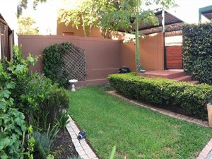 2 Bed Apartment in Bryanston West
