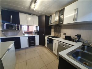 2 Bed Townhouse in Blackheath