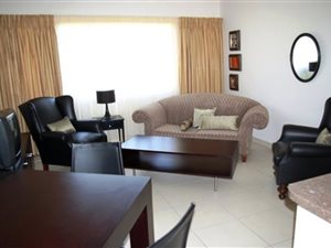 2 Bed Apartment in Waterkloof Ridge