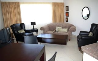 2 Bedroom Apartment in Waterkloof Ridge