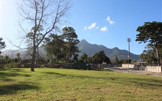 1118 m² Land available in Dormehlsdrift