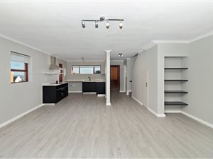 2 Bed Apartment in Die Wingerd