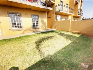 2 Bed Townhouse in Brakpan North