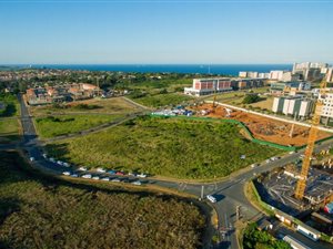 8213 m² Land available in Umhlanga Ridge