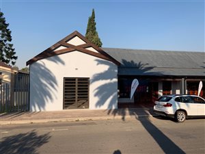 60 m² Retail Space in Nigel Central