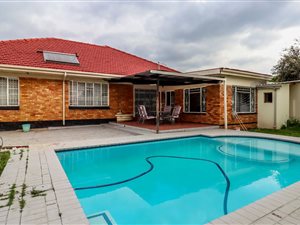 3 Bed House in Highlands North