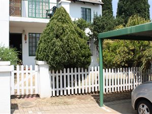 2 Bedroom Townhouse in Marais Steyn Park