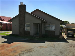 3 Bed House in Woodmere