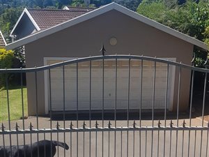 2 Bedroom Garden Cottage in Kloof
