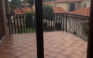 3 Bedroom Townhouse in Vanderbijlpark Central