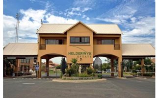 3 Bedroom House in Helderwyk Estate