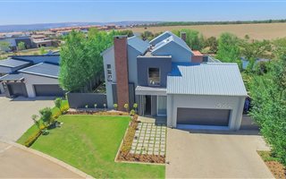 3 Bedroom House in The Meadows
