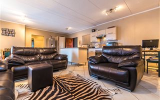 2 Bedroom Apartment in Homes Haven
