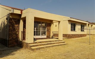 3 Bedroom House in Fochville