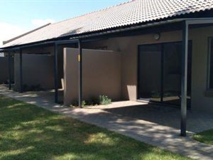 2 Bed House in Karen Park