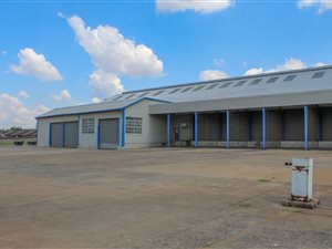 7252 m² Industrial space in Alrode