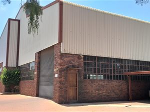 1190 m² Industrial space in Driehoek