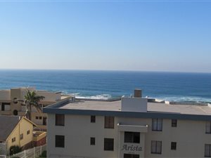 2 Bed Apartment in Uvongo