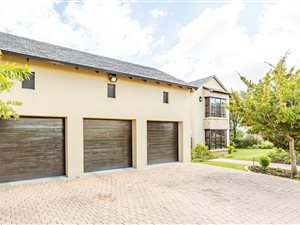 4 Bed House in Copperleaf