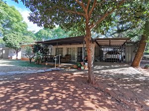 16 ha Farm in Rustenburg North