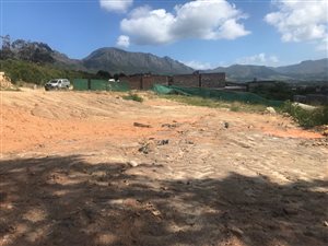 1053 m² Land available in Stonehurst Mountain Estate
