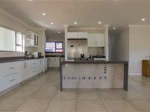 3 Bed House in Tinley Manor Beach