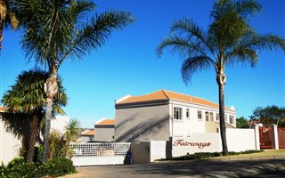 3 Bedroom Flat in Sterrewag