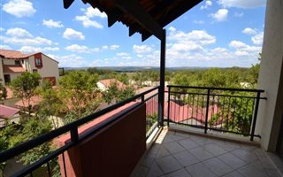 1 Bedroom Apartment in Oukraal Estate