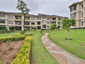 3 Bed Apartment in Summerset