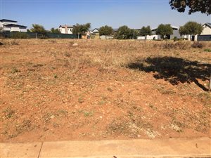 763 m² Land available in Copperleaf