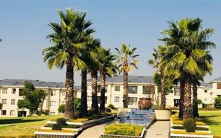 2 Bedroom Townhouse in Broadacres