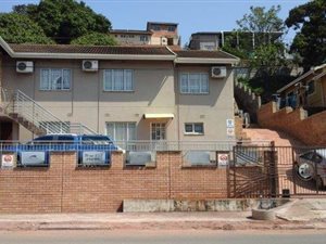 4 Bed House in Umhlatuzana