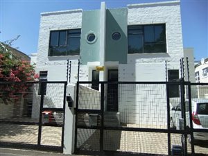 3 Bed House in Rondebosch