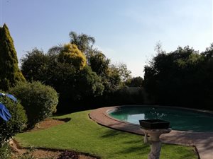 3 Bed House in Brackendowns
