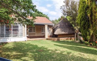3 Bedroom Townhouse in Norkem Park