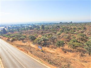 4 ha Land available in Waterkloof