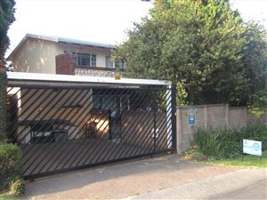 2 Bed Apartment in Fairmount