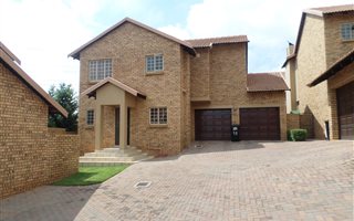 3 Bedroom Duplex in The Wilds