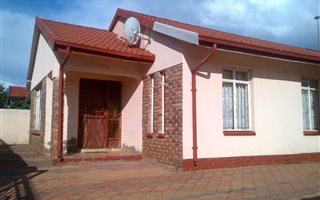 3 Bedroom House in Sebokeng Zone 17