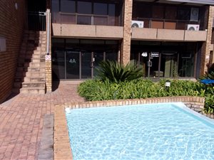 88 m² Office Space in Garsfontein