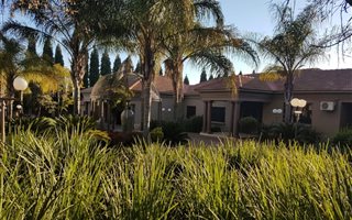 6 Bedroom House in Raslouw