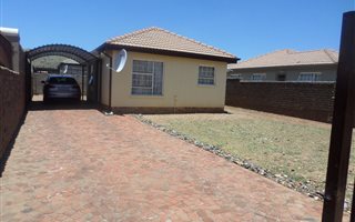 2 Bedroom House in Kirkney